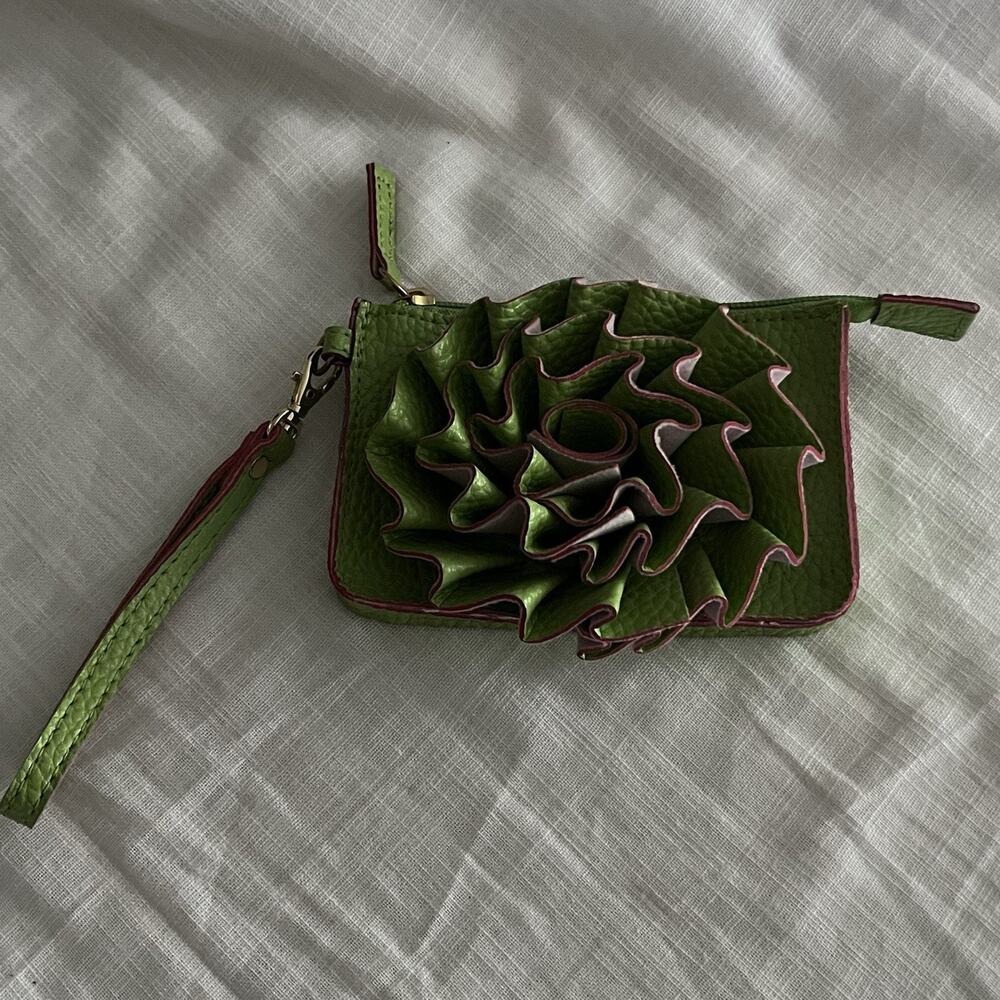 𝅺JAZZD Green & Pink Floral / Cabbage Wristlet Wallet Change Purse Flower Detail